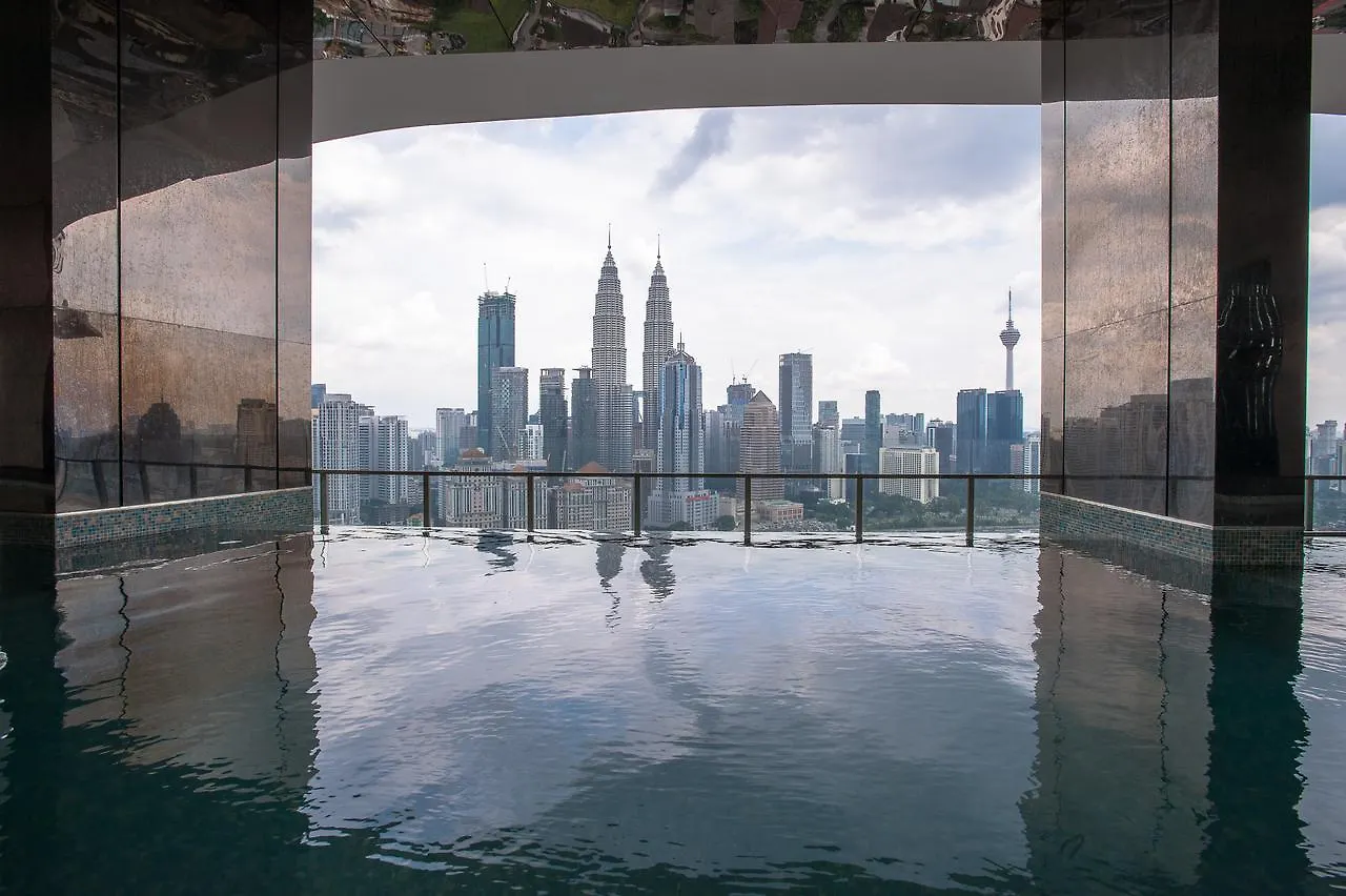 #332 Big Balcony With Stunning Twin Tower View ! 호텔 쿠알라룸푸르